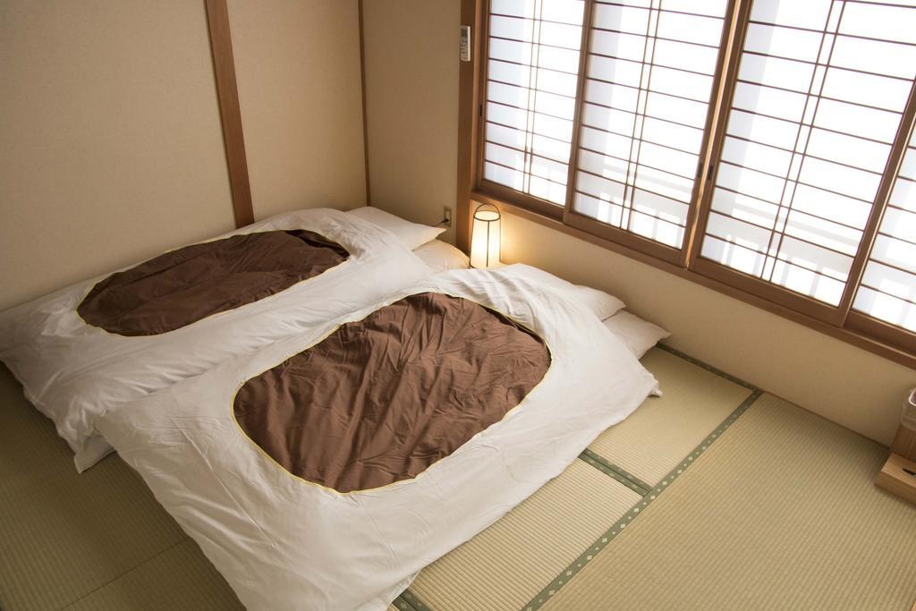 J-Hoppers Kumano Yunomine Guesthouse Хонгу Екстер'єр фото