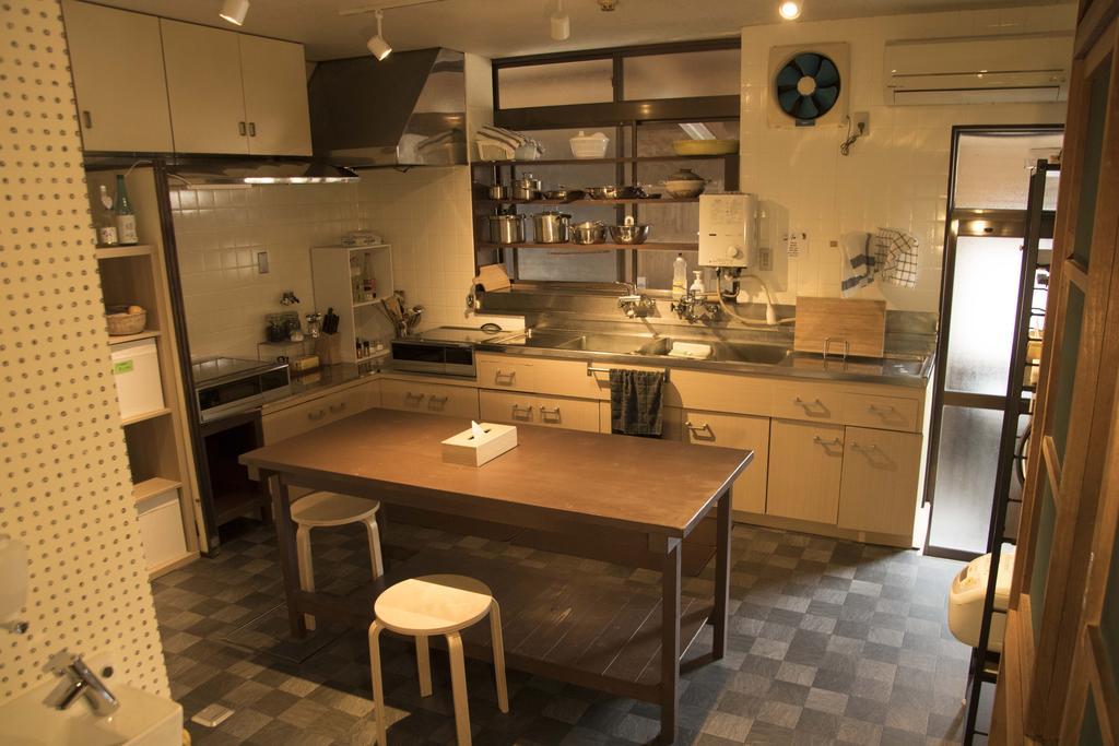 J-Hoppers Kumano Yunomine Guesthouse Хонгу Екстер'єр фото