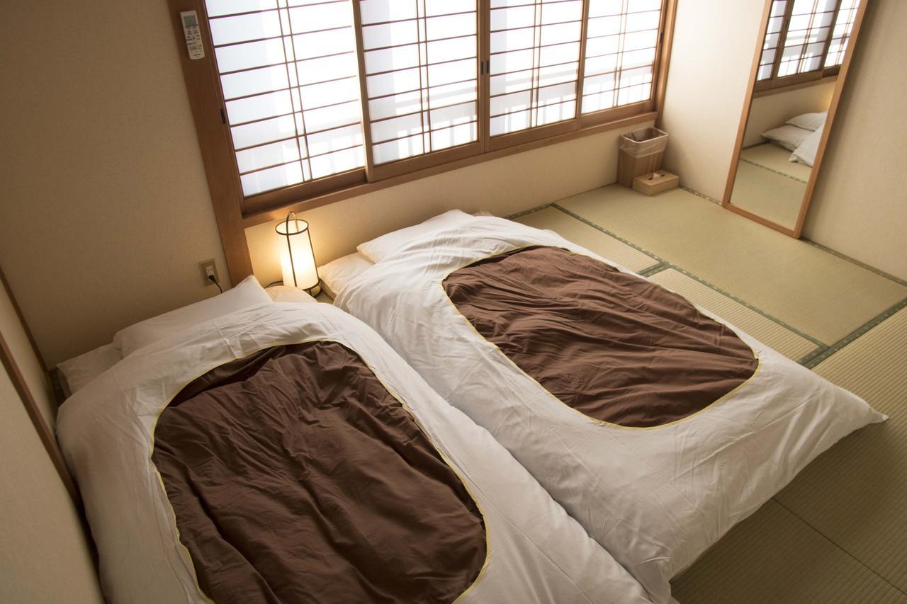 J-Hoppers Kumano Yunomine Guesthouse Хонгу Номер фото